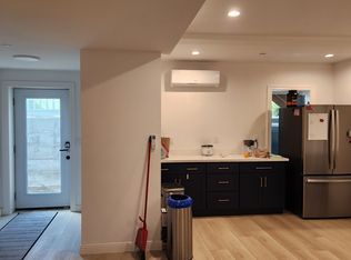 649 S 6th St, San Jose, CA 95112