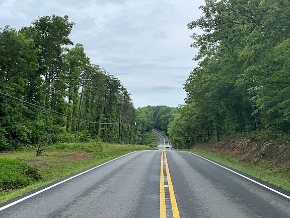 4th image of 6789 Courthouse Rd