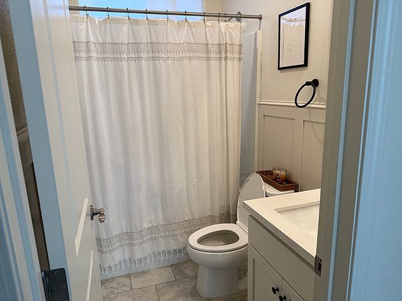 5th image of 1818 Warren Pl