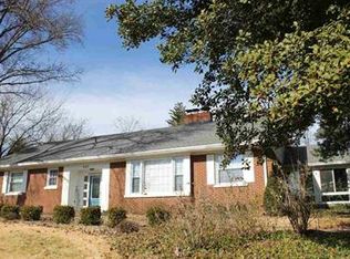 420 E Buena Vista Rd, Evansville, IN 47711