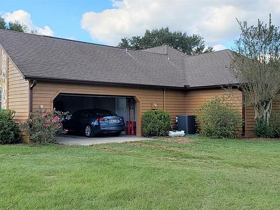 4th image of 1001 NE 105th Ln