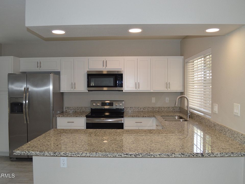 1st image of 2910 W MARCONI Avenue #113