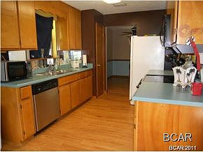 2nd image of 1000 E Pine Forest Dr