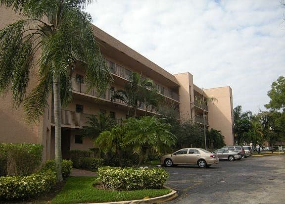 2nd image of 2726 NW 104th Avenue #304