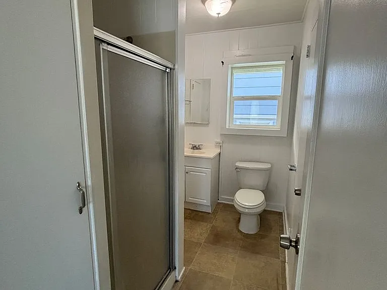 317 Kapulei St — Photo 10