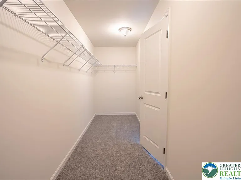 3740 Samantha Ln — Photo 18