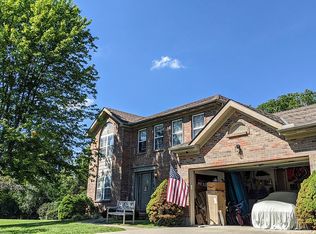 6194 Autumnleaf Ln, Cincinnati, OH 45230