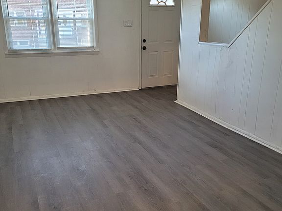 LIVING ROOM TO 2ND FL