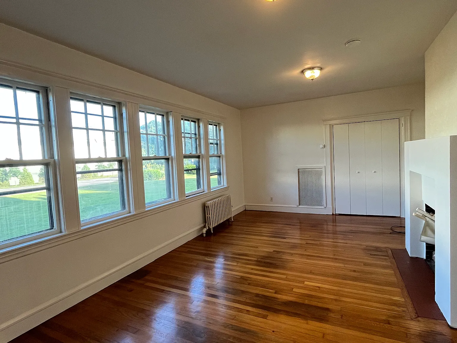 1 bed, 1000 sqft, $2,000 — Photo 2