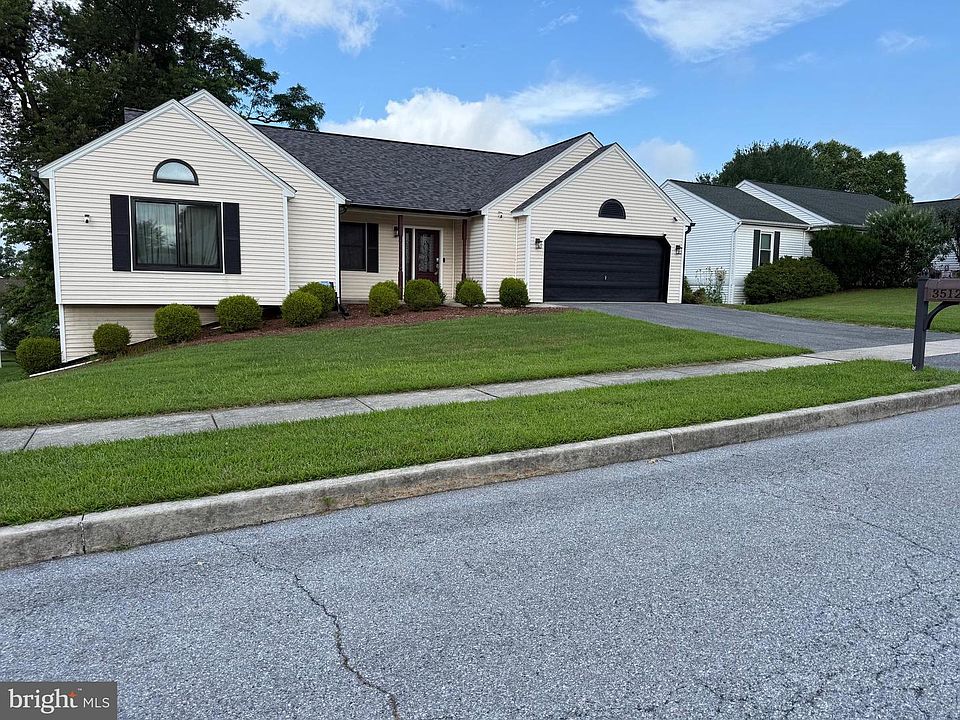 1st image of 3512 Athena Ave