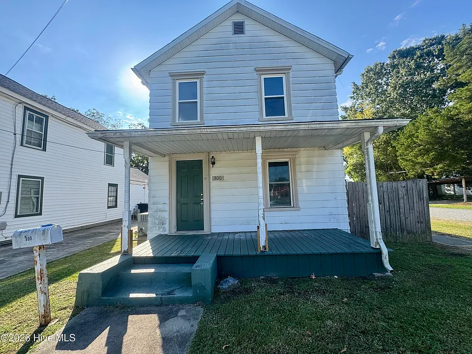 800 2nd St