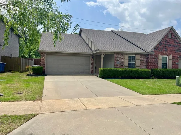 3105 SW Hillstone Ave, Bentonville, AR 72713