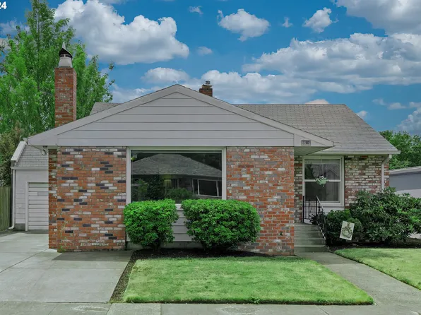 8616 NE Duddleson St, Portland, OR 97220