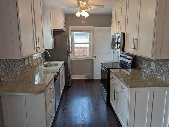 5th image of 1521 Greenview Ave