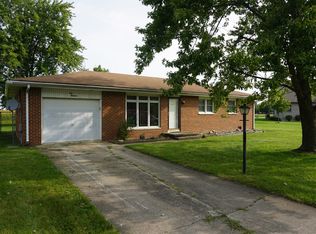 1013 Park Dr, Paxton, IL 60957