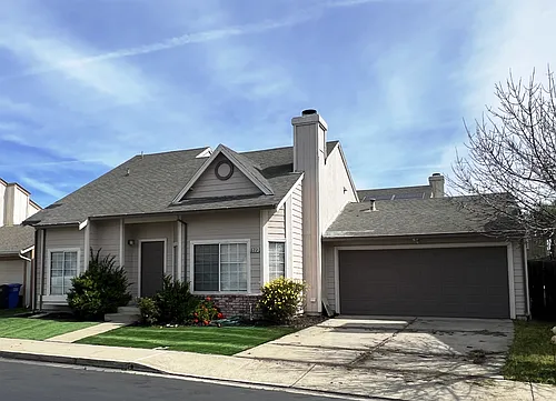 5354 Meadow Wood Ln Photo 1