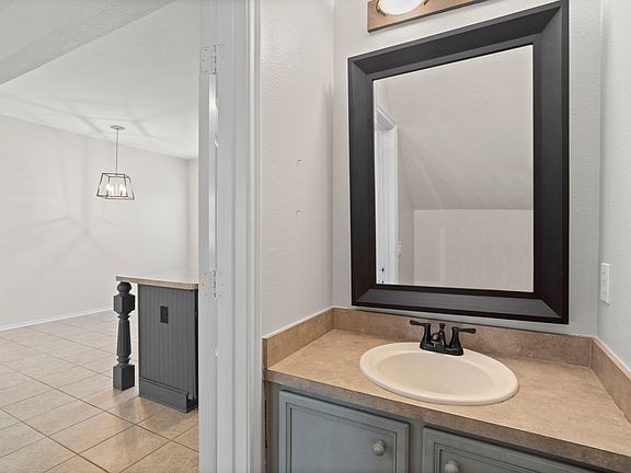 4th image of 9735 Coyote Creek Dr #9735