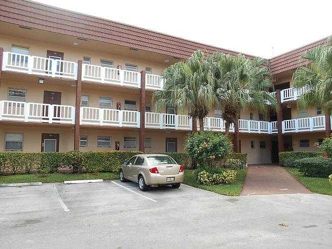Exterior Front View