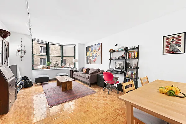 Rented by Compass | media 6