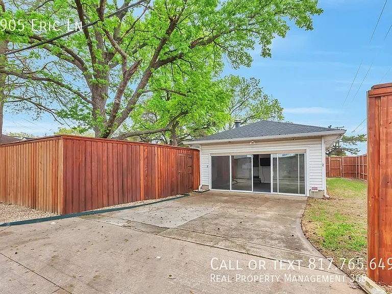 2905 Eric Ln — Photo 25