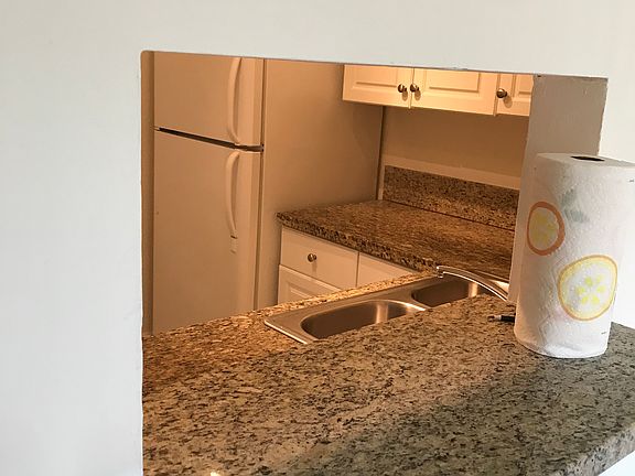 5th image of 10411 N Kendall Dr APT B105
