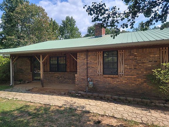 2nd image of 1010 County Road 214