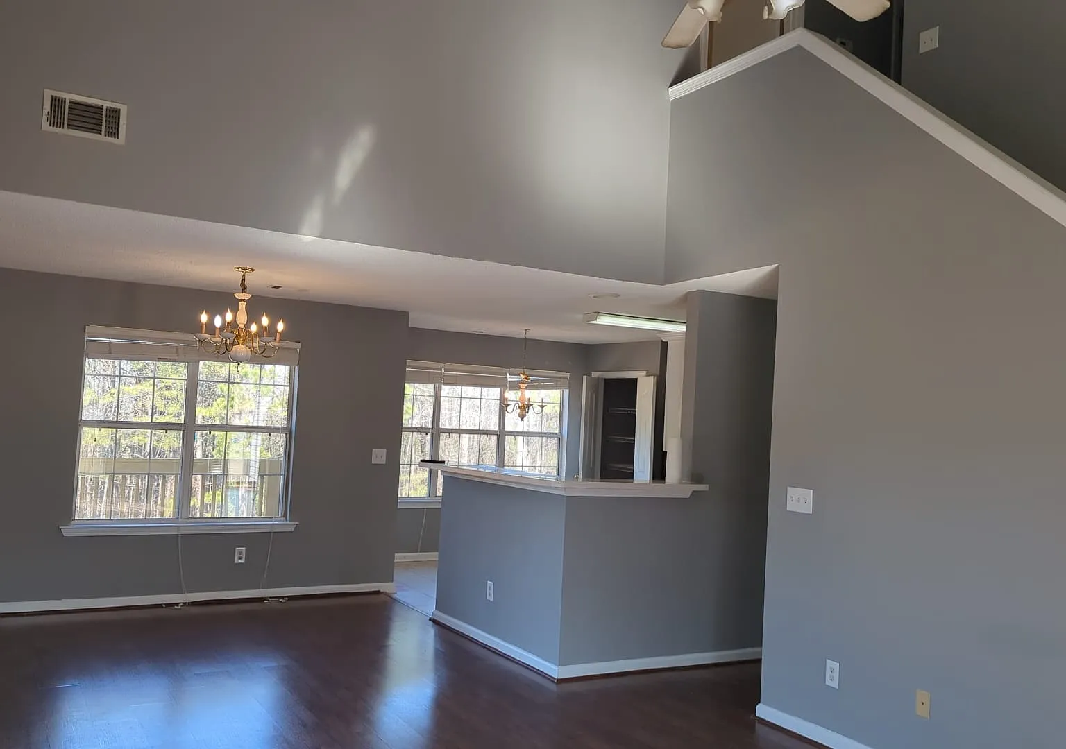 5 bed, 3.5 bath, 2649 sqft, $2,600 — Photo 4