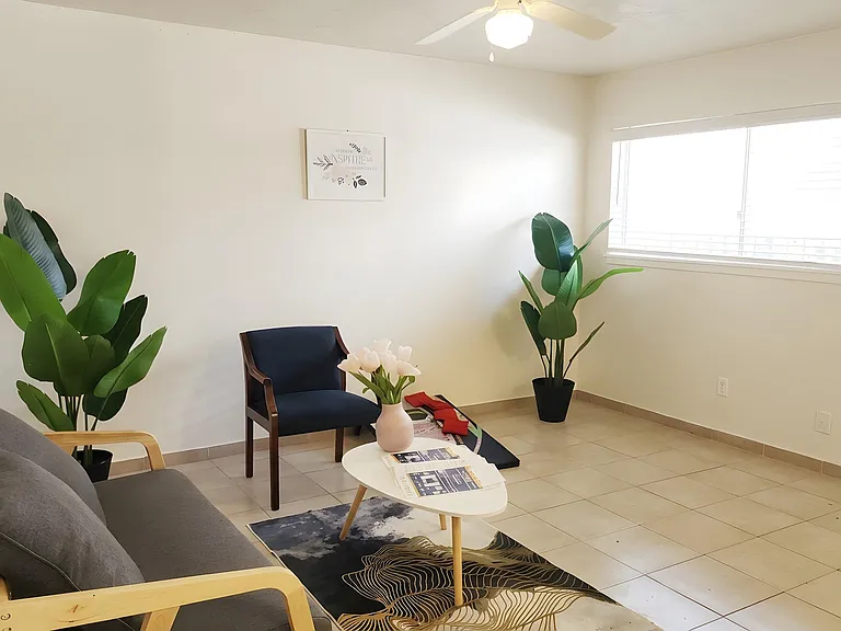 5606 Harvard St — Photo 10