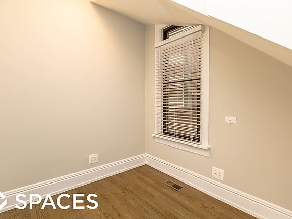 5th image of 3250 N Lakewood Ave #Unt2f