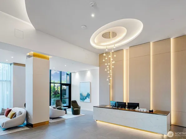 10232 NE 10th Street #1207, Bellevue, WA 98004