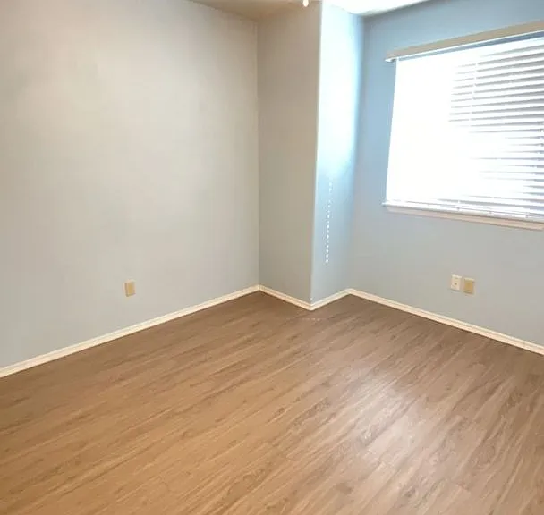 2503 E M Ave — Photo 23