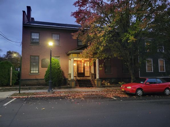 (undisclosed Address)