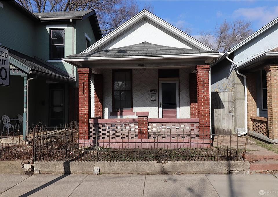 1st image of 1623 E 5th St