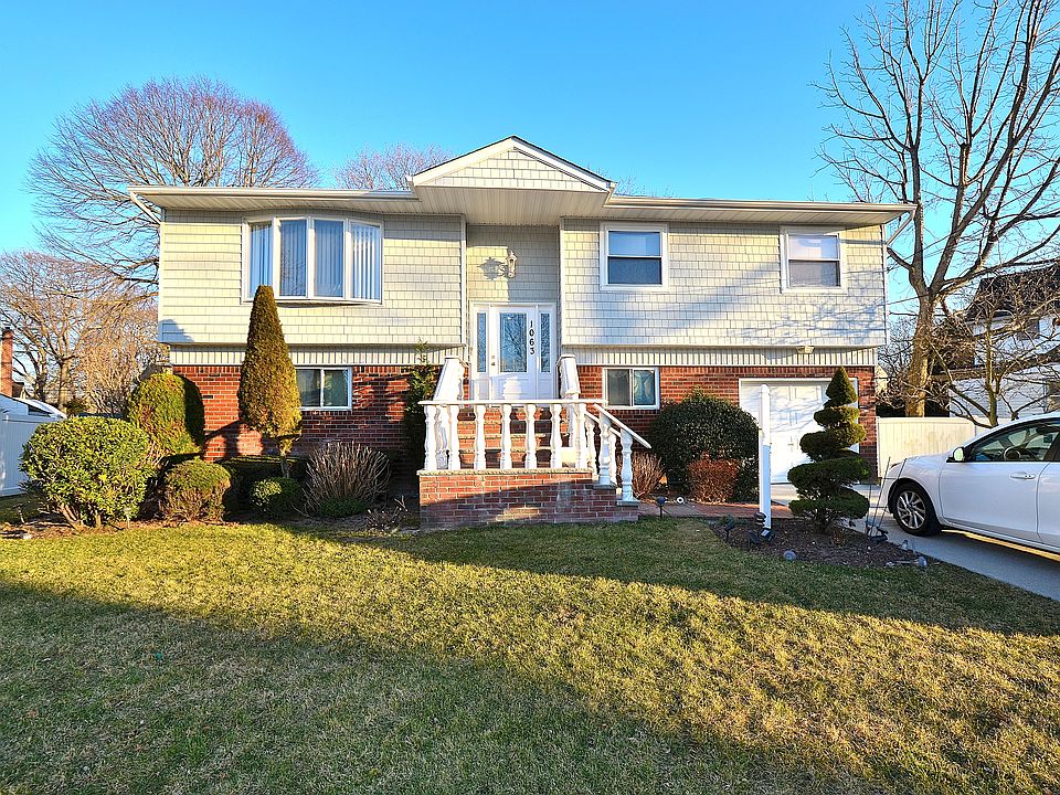 1st image of 1063 Mason Ct APT 1