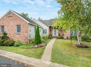 108 Colonial Ct, State College, PA 16801