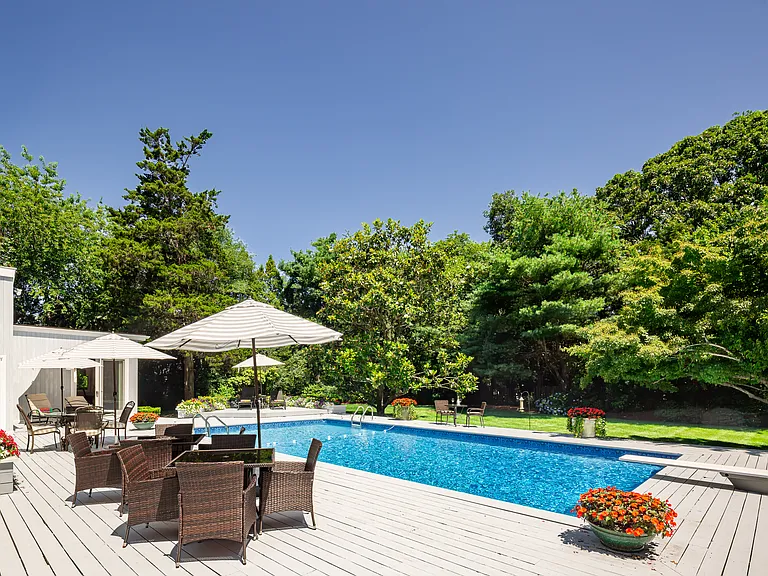 14 Rose Hill Rd — Photo 36