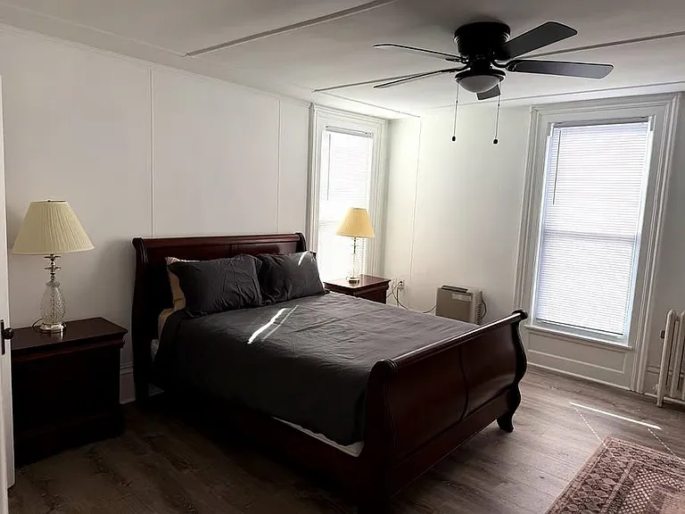 166 Main St #21 — Photo 9