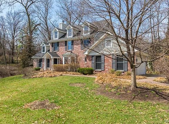 3rd image of 9010 Bayhill Ln