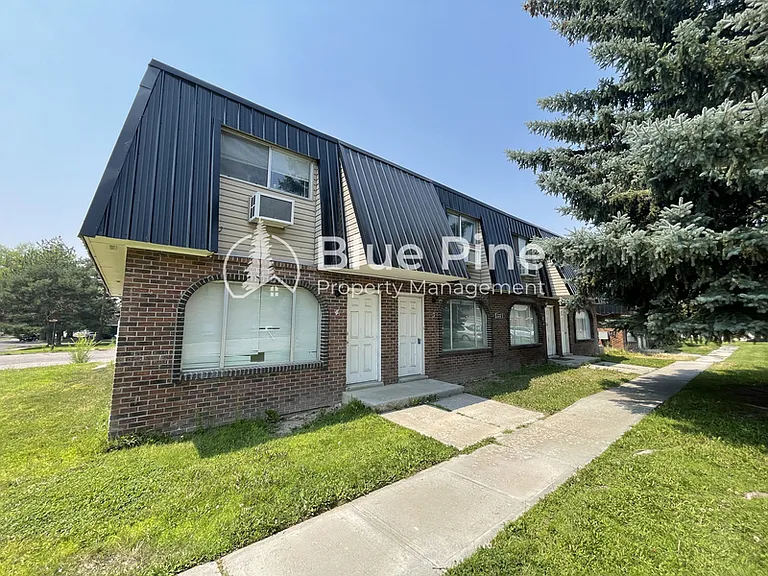 337 E 15th St #4 — Photo 1