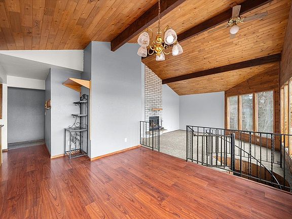 5th image of 1307 S Wright Blvd