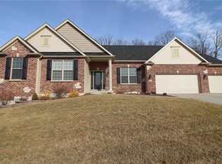136 Woodspur Dr, Wentzville, MO 63385