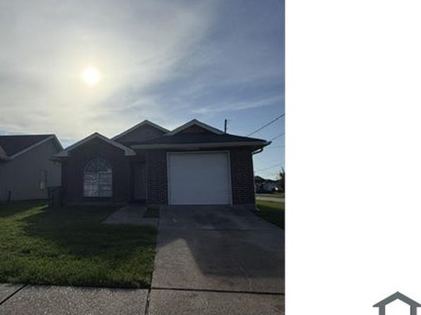 1825 Squire Ct