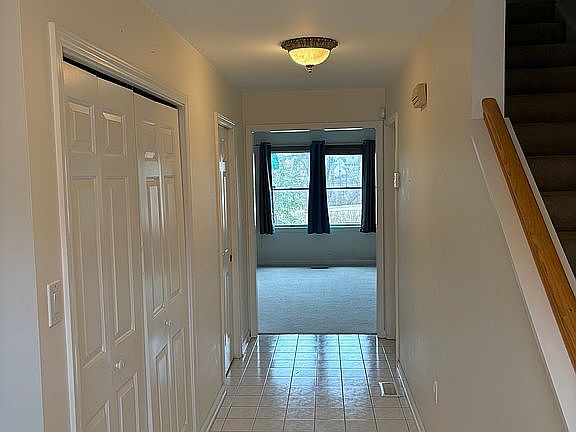 2nd image of 103 Merion Ct Unit 103