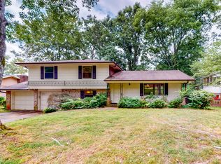916 Huntington Cir, Hixson, TN 37343