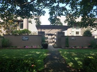 3003 14th Ave W APT 102, Seattle, WA 98119