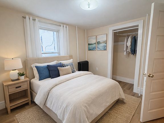 4th image of 61 Hertel Ave APT 1
