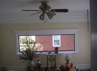 918 Hickory Nut St, Charlotte, NC 28205
