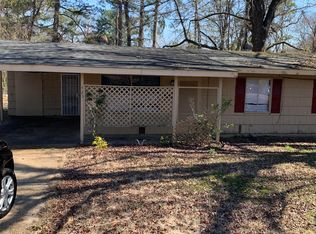320 Magnolia Rd, Jackson, MS 39209