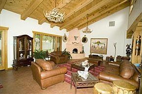 3rd image of 2412 Calle De Panza NW