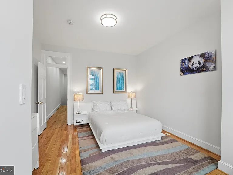 56 Adams St NW — Photo 33